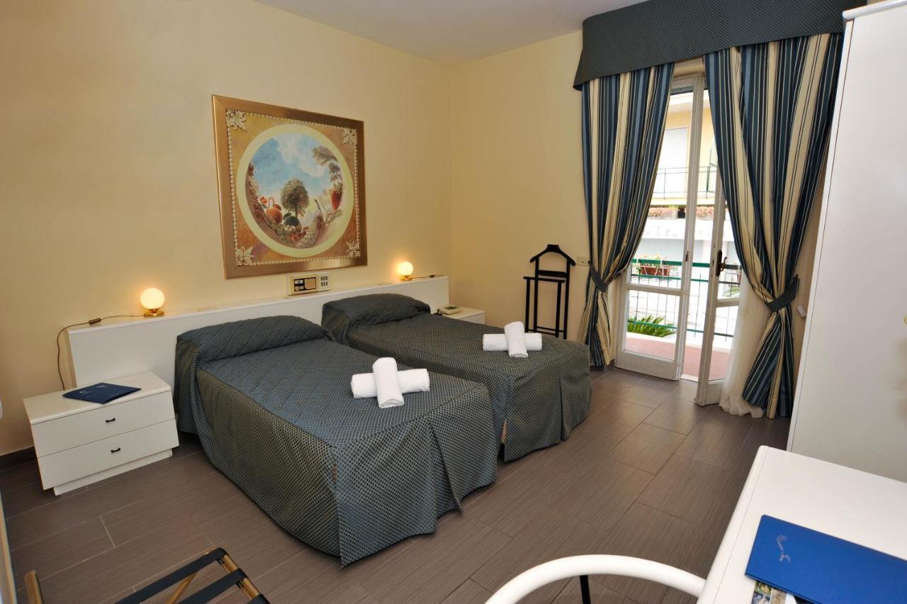 HOTEL POSTA Dépendance Chianciano Terme Kültér fotó